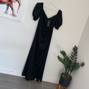 Nasty Gal Satin Short Sleeve Maxi Dress Sz 8